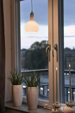 Aneta Lighting Vinduespendel Lapponia træ/hvid