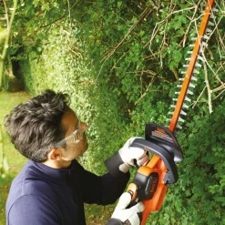 Black & Decker Hækkepose 18V - sværdets længde 45 cm No color