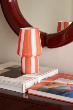 Best Ellos Home Bordlampe Carlo Rød