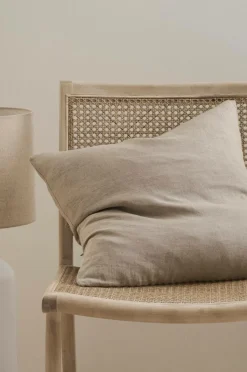 Outlet Ellos Home Pudebetræk Candice Zip i vasket hør 50x50 cm Lærredsbeige