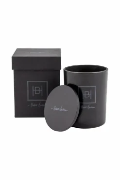 Best Halvor Bakke Valbonne duftlys Teaktræ Sort