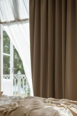 Best Mimou Mørklæggende hotelgardin - dobbelt bredde Walnut