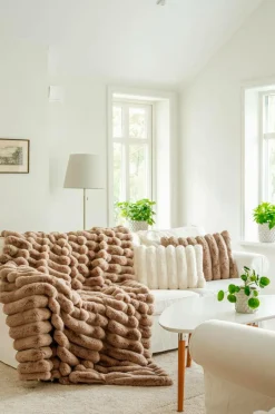 Online Skinnwille Tæppe Liny Taupe