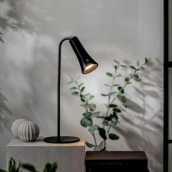 Star Trading Funktionel bordlampe Sort